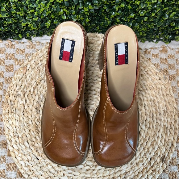 Tommy Hilfiger Brown Leather Mule Shoes with Chunky Wood Heel Slip On - Picture 4 of 8